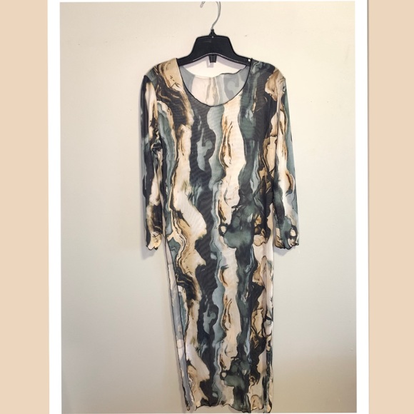 Marble Print Split Side Cover Up #142 - Picture 6 of 9